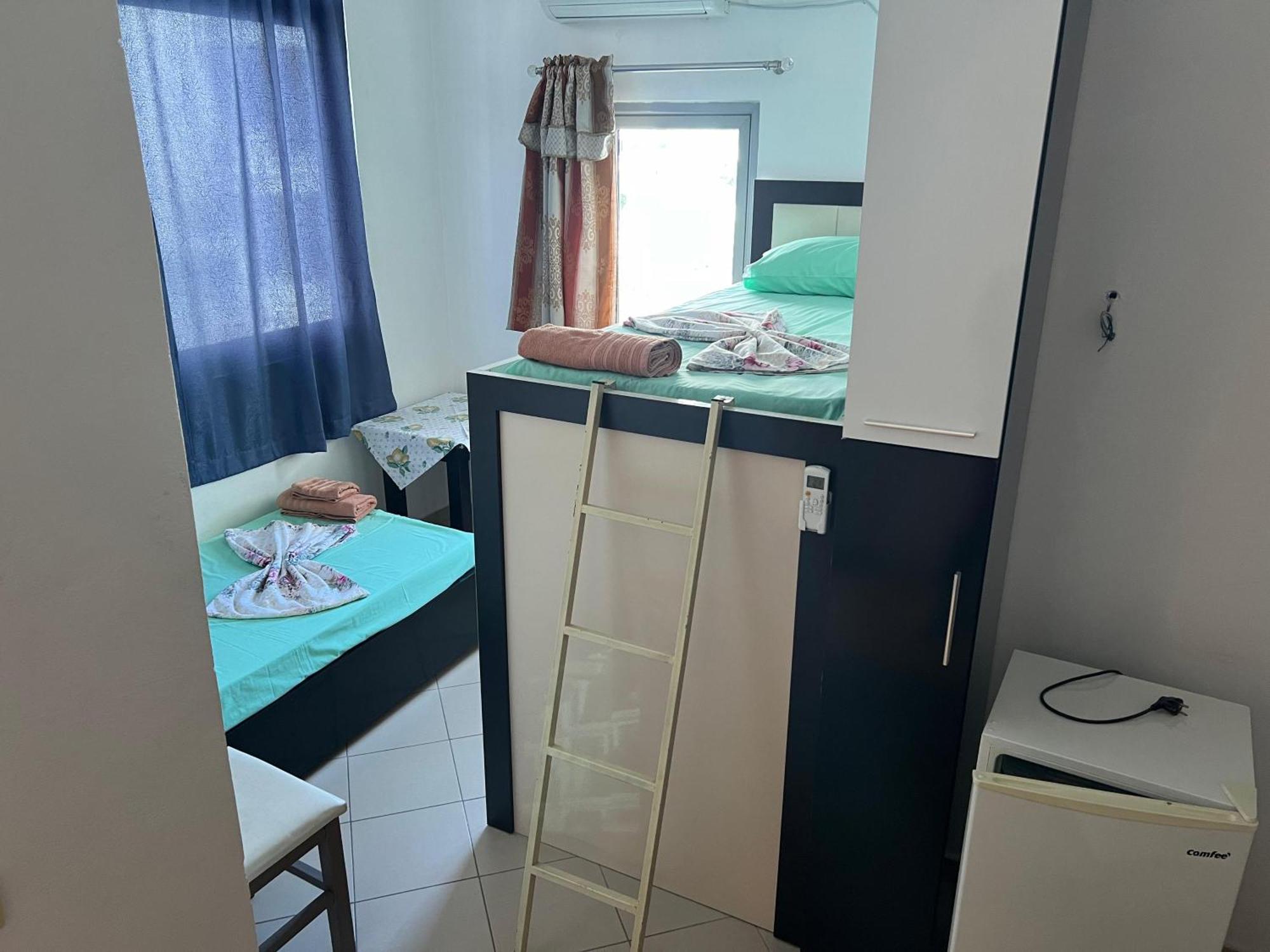 Tulipani Apartments Near Promenade Saranda Dış mekan fotoğraf
