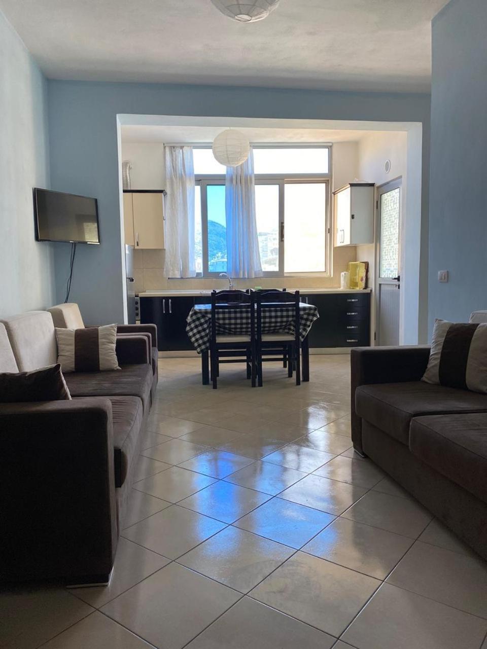 Tulipani Apartments Near Promenade Saranda Dış mekan fotoğraf