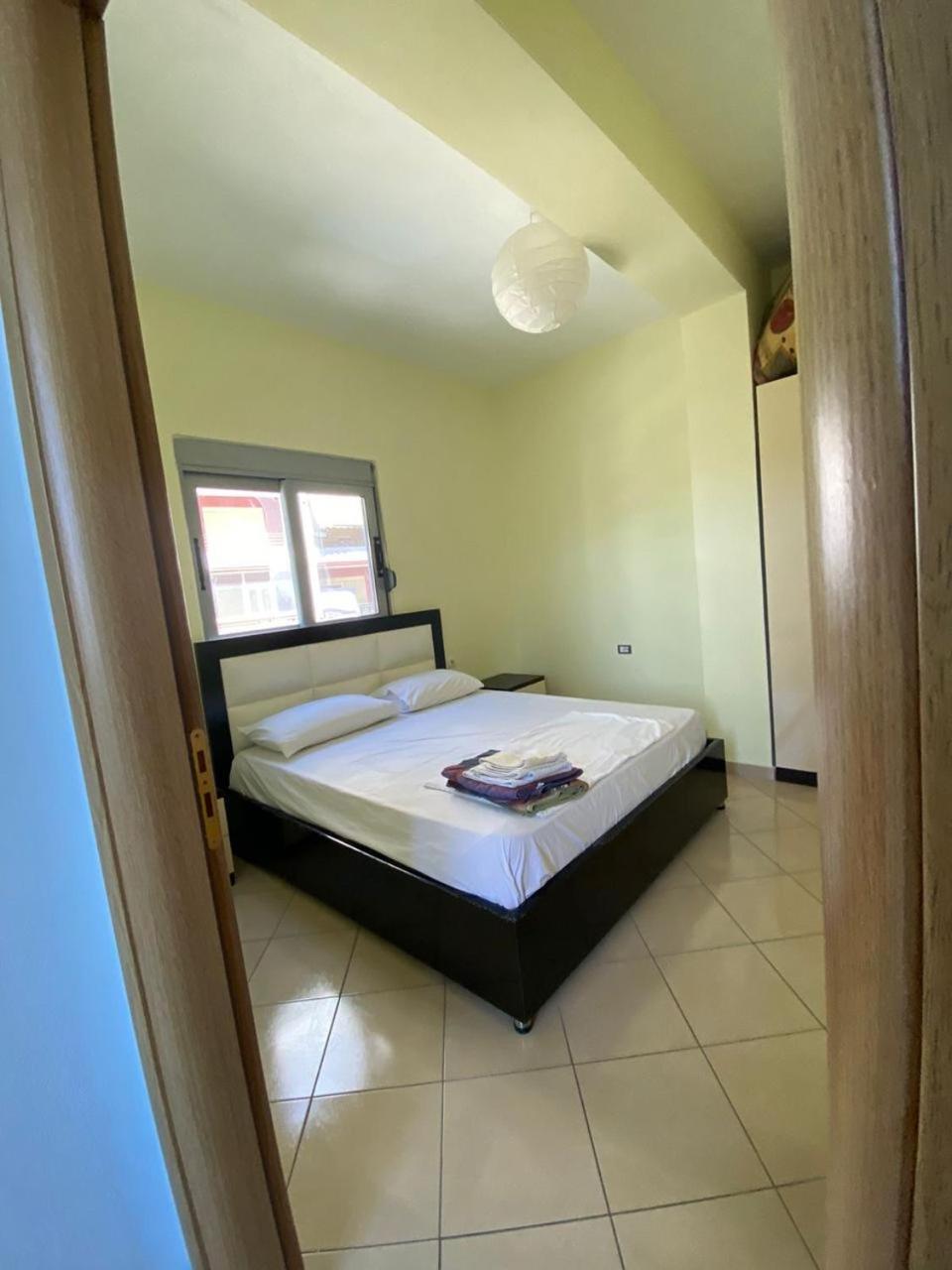 Tulipani Apartments Near Promenade Saranda Dış mekan fotoğraf